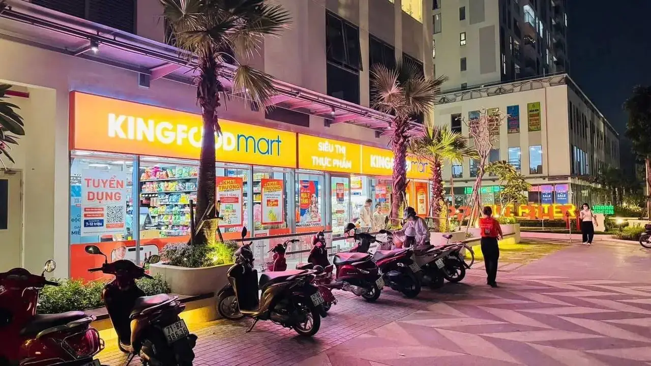 Siêu thị tầng đế Urban Green