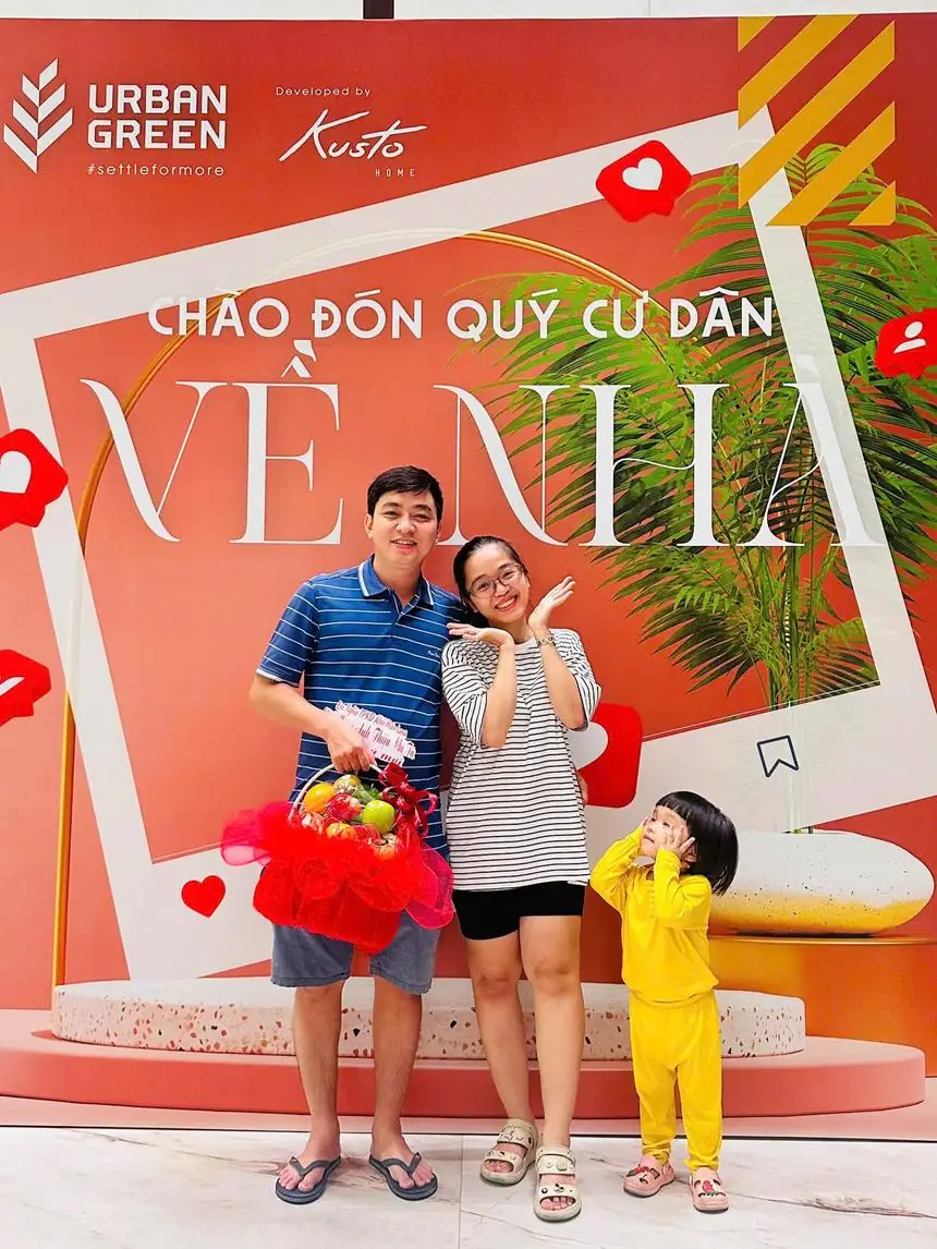 Khách hàng nhận nhà Urban Green cùng Mr Nghĩa – Niềm vui của cả nhà